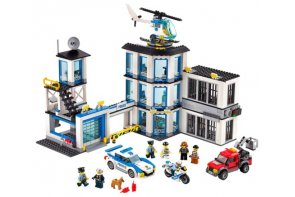 Конструкторы серии Lego City «Полицейский участок» Конструкторы серии Lego City «Полицейский участок»