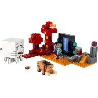 Конструктор Lego Minecraft Засада возле портала в Нижнем мире, 352 детали 21255