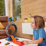 Игровой набор Mattel Невероятная атака летучей мыши Hot Wheels HTN78