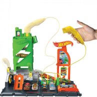 Игровой набор Mattel Заправочная станция для суперзарядки Hot Wheels HTN79