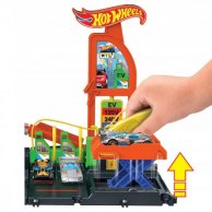 Игровой набор Mattel Заправочная станция для суперзарядки Hot Wheels HTN79