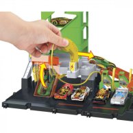 Игровой набор Mattel Заправочная станция для суперзарядки Hot Wheels HTN79