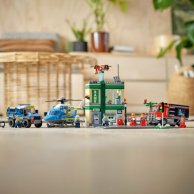 Конструктор "Lego City Погоня полиции в банке" (LEGO 60317)