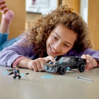 Конструктор Lego DC Batman Бэтмобиль: преследование Пингвина, 392 детали 76181