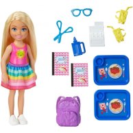 Игровой набор "Челси идет в школу" Barbie