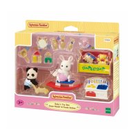 Игровой набор Sylvanian Families Детская игровая комната с пандой и кроликом 5709