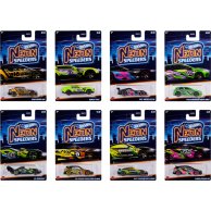 Тематическая машинка Mattel Неоновые гоночные Hot Wheels в ассортименте HLH72