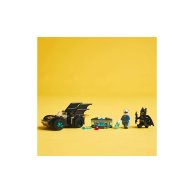 Конструктор Lego DC Super Heroes Бэтмен и Бэтмобиль против мистера Фриза, 63 детали 76301