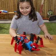 Игровой набор Hasbro с фигуркой Человека-паука Spider-Man Crawl Blast Spider F7845