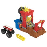 Игровой набор "Первое соревнование" серии "Тренировочная арена" Hot Wheels (в асс.) HNB87