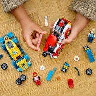 Конструктор Гоночные автомобили LEGO (60256)