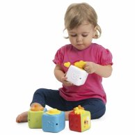 Развивающая игрушка 2 в 1 Chicco Мультисенсорные кубики Монтессори 11857.00
