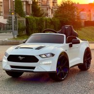 Детский электромобиль Ford Mustang белый Bambi М 4789 EBLR-1