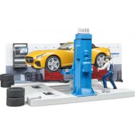 Игровой набор Bruder Автомастерская с фигуркой и аксессуарами 62110