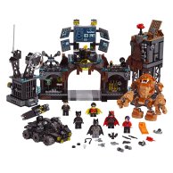 Конструктор Lego Batman Вторжение Глиноликий в пещеру Бэтмена (76122)