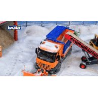 Машинка игрушечная-снегоуборочная MB Arocs 03685