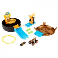 Игровой набор "Трюки в шине" серии "Monster Trucks" Hot Wheels (GVK48)