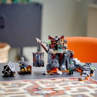 Lego Ninjago Конструктор Путешествие в подземелья Черепа (71717)