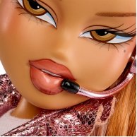 Кукла Bratz Pop Starz Ясмин с аксессуарами 595977