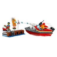Конструктор Lego City Пожар на причале (60213)
