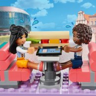 Конструктор Lego Friends Ресторанчик в центре Хартлейк Сити, 346 деталей 41728