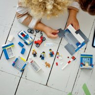 Конструктор Lego City Преследование на полицейском участке, 172 детали 60370