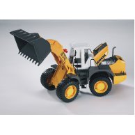 Машина Bruder Дорожный погрузчик Liebherr L574 02430