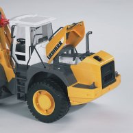 Машина Bruder Дорожный погрузчик Liebherr L574 02430