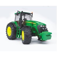 Машинка игрушечная - трактор John Deere 7930 Bruder (03050)