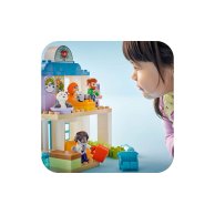 Конструктор Lego Duplo Town Впервые: визит к врачу, 65 деталей 10449