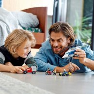Конструктор Lego City Погоня на полицейском вертолете (60243)