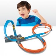 Трек Mattel "Шальная восьмерка" Hot Wheels GGF92