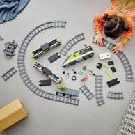 Конструктор Lego City Пассажирский поезд-экспресс, 764 детали 60337