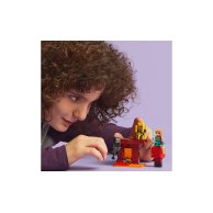 Конструктор Lego Minecraft Битва с лавой в Незере, 99 деталей 21266