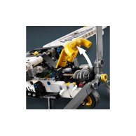 Конструктор Lego Technic Буш-самолет, 333 детали 42198