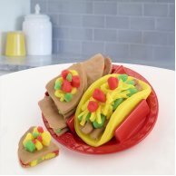 Набор для творчества с пластилином Play-Doh "Любимые блюда" (E6686 (E7447))
