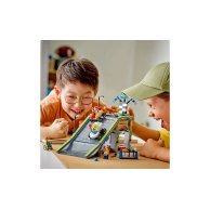 Конструктор Lego City Никаких ограничений: Автодром для гоночных автомобилей, 436 деталей 60460