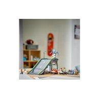 Конструктор Lego City Никаких ограничений: Автодром для гоночных автомобилей, 436 деталей 60460