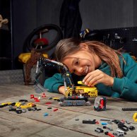 Конструктор LEGO® Technic Тяжелый экскаватор 569 деталей (42121)