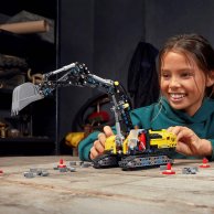 Конструктор LEGO® Technic Тяжелый экскаватор 569 деталей (42121)